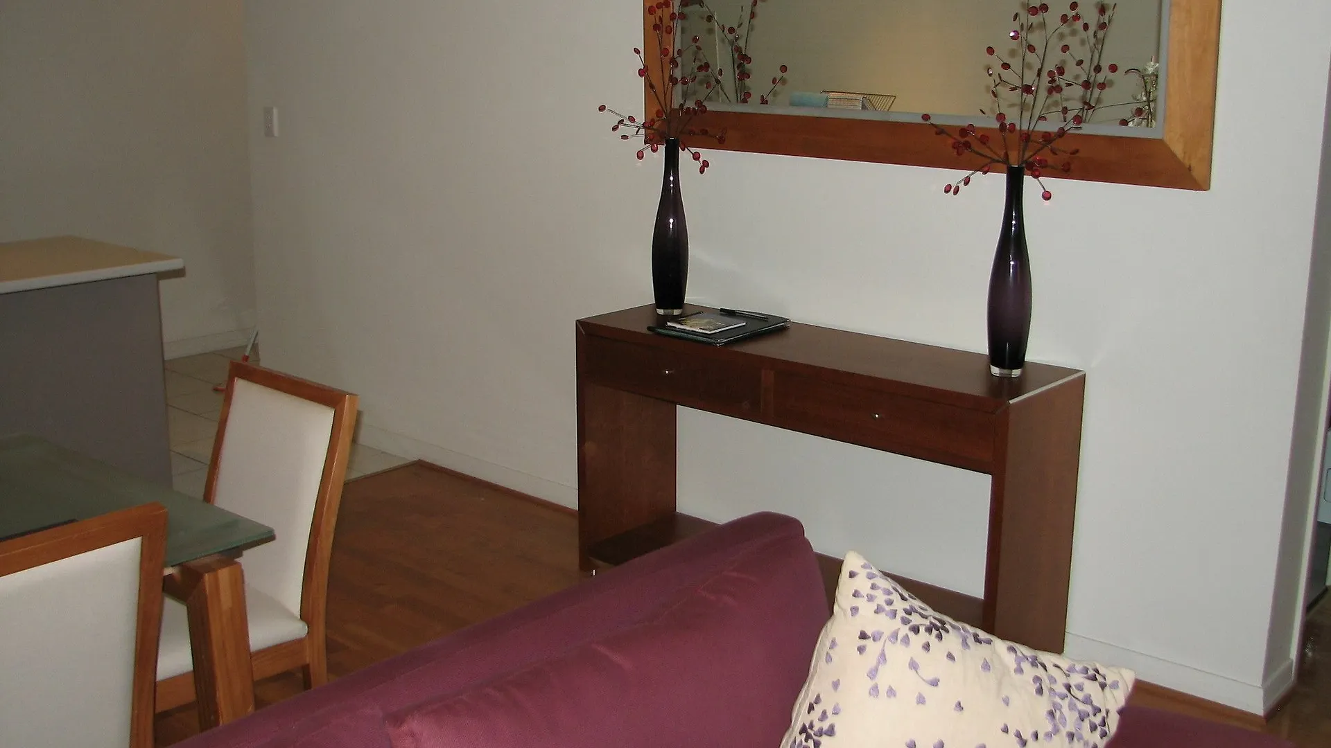 City Escape 2Bd In Adelaides East End 1 location