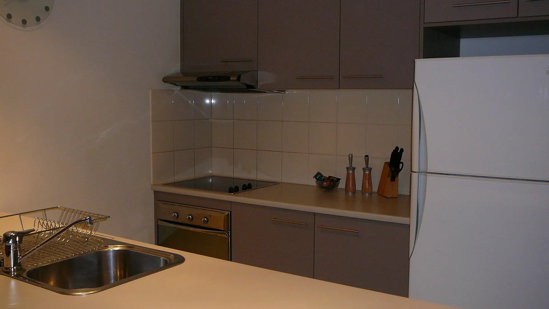City Escape 2Bd In Adelaides East End 1 0*, Adelaide Australia